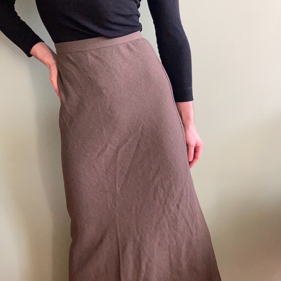 90s LONG FINE WOOL CREPE SKIRT - Picture 1 of 3